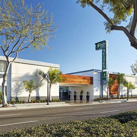 Studio Inn & Suites At Promenade Downey Kültér fotó