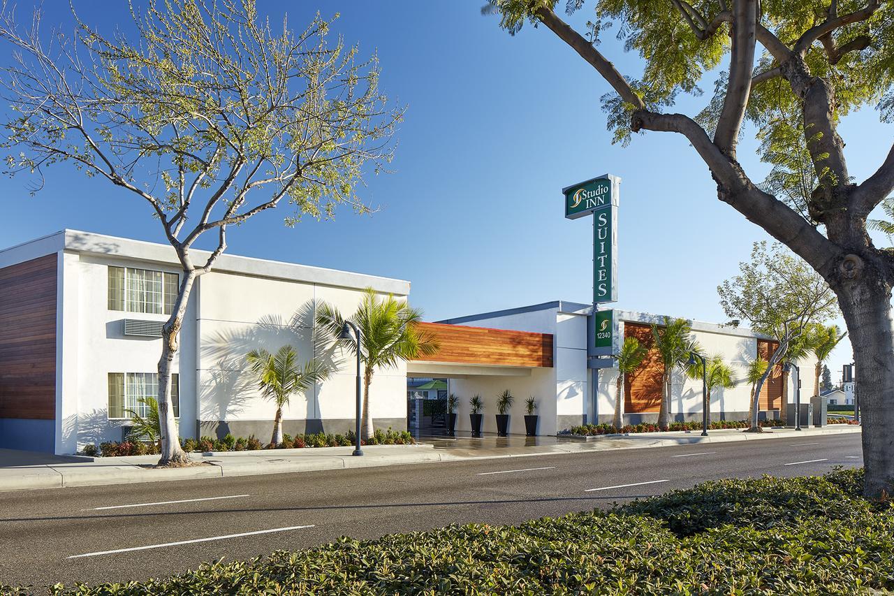 Studio Inn & Suites At Promenade Downey Kültér fotó